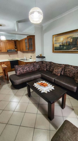 ne-shkoze-jepet-me-qera-21-big-0