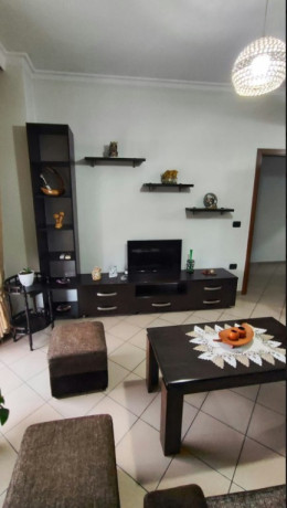 ne-shkoze-jepet-me-qera-21-big-1