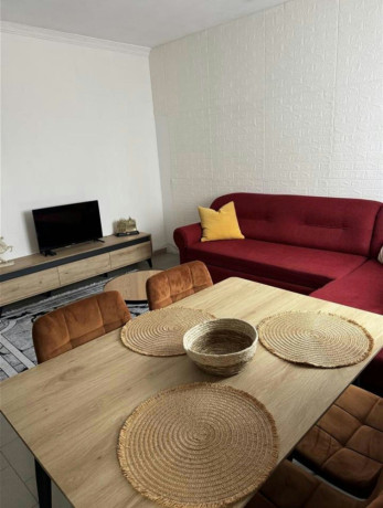 tek-pazari-i-ri-jepet-me-qera-11-big-4