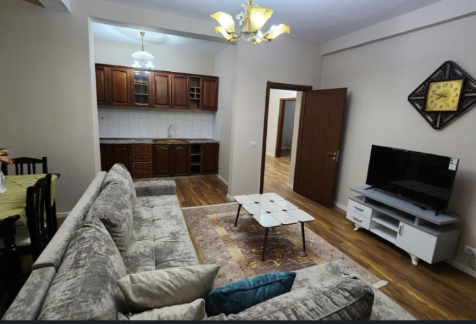jepet-me-qera-apartament-21myslym-shyri-big-1