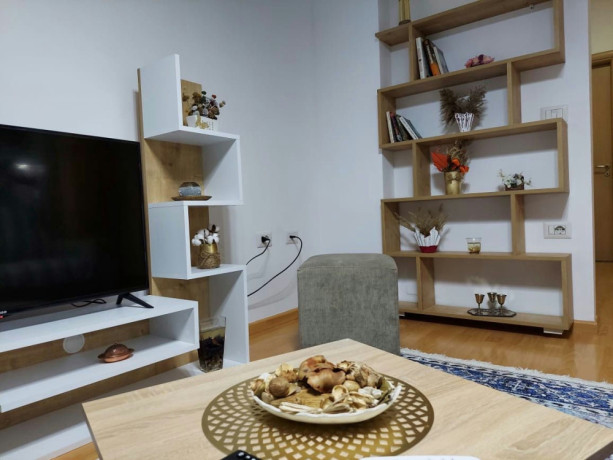 selvia-jepet-me-qera-21-big-1