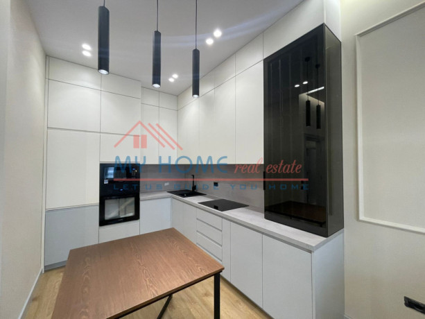 rrfortuzi-jepet-me-qera-11-big-2