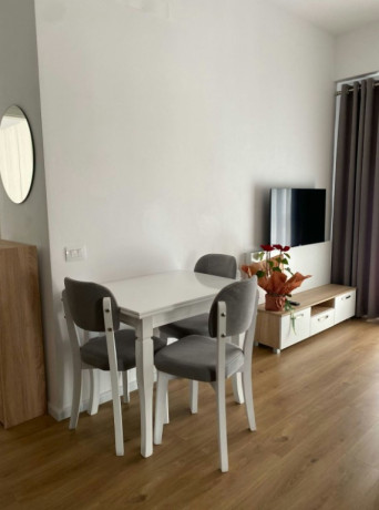 ali-demi-jepet-me-qera-21-big-2