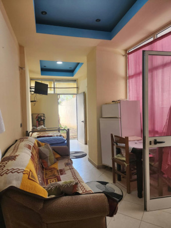 pazari-i-ri-jepet-me-qera-11-big-1