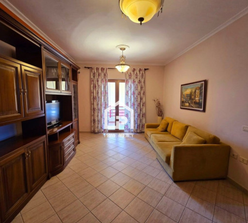 jepet-me-qira-apartament-21rruga-kavajes-kisha-ortodokse-big-0