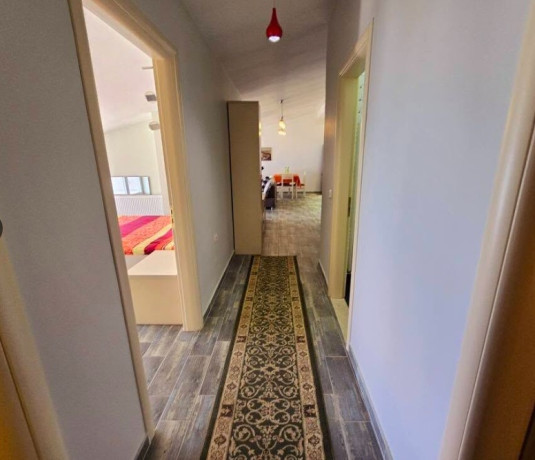 shitet-apartament-me-pamje-nga-liqeni-garazh-zona-pogradec-big-3