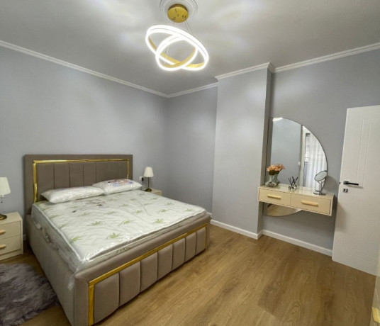 jepet-me-qera-apartament-21-2-zona-prane-ring-center-big-4