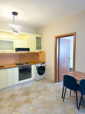 pazari-i-ri-jepet-me-qera-11-big-3