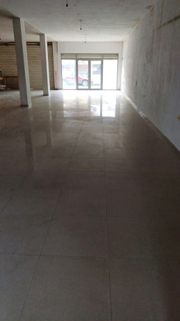 stacioni-trenit-jepet-me-qera-ambjent-komercial-big-2