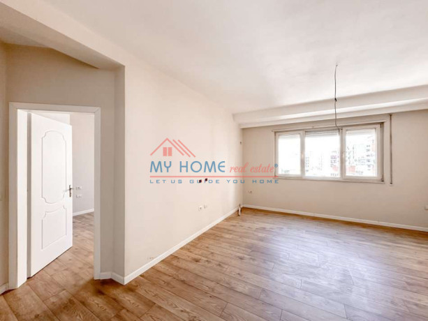 zyre-me-qera-ne-qender-tirane-big-1