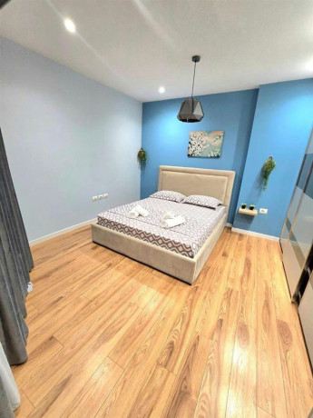 liqeni-i-thate-jepet-me-qera-21-big-0