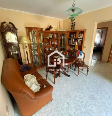 shitet-apartament-duplex-vlore-big-1