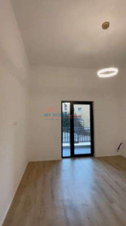 zyre-me-qera-kompleksi-arlsi-farmacia-10-ne-tirane-big-3