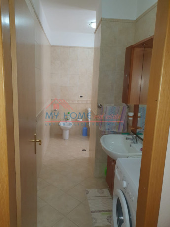apartament-21-me-qera-ne-bllok-ne-tirane-big-3