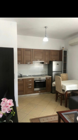 xhamlliku-jepet-me-qera-11-big-1