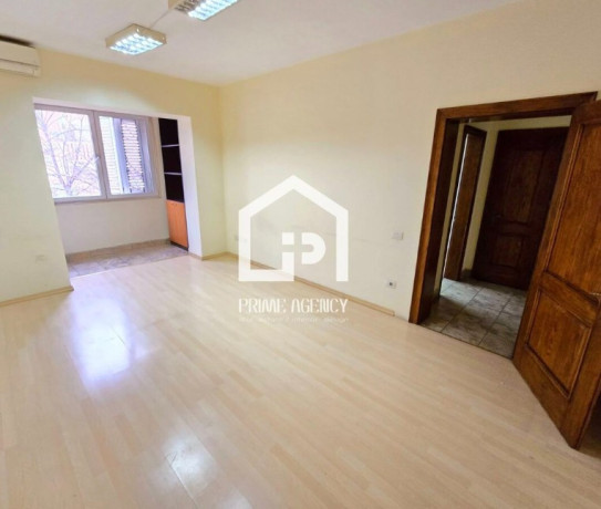 jepet-me-qira-ambjent-biznesi-ose-banim-myslym-shyri-big-3