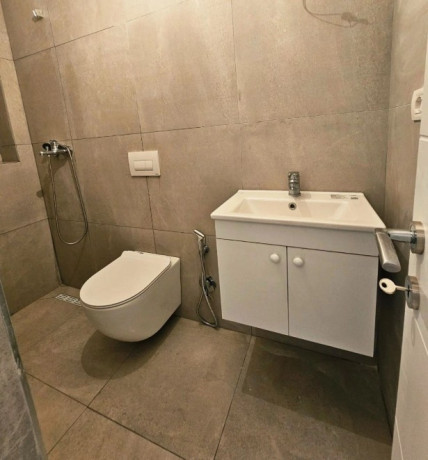 shitet-apartament-garsoniere-qender-prane-postes-qendrore-big-3