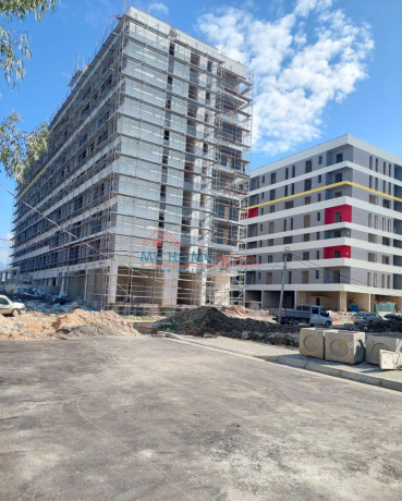 afer-qtu-s-kompleksi-univers-city-big-0