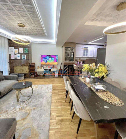 vile-ne-shitje-tek-kodra-diellit-2-big-3