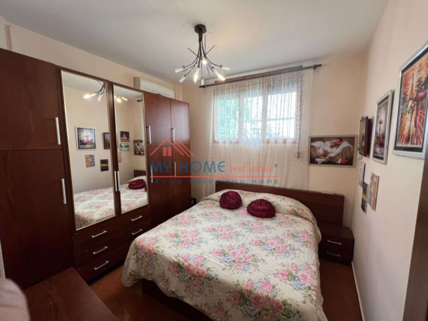 vile-me-qera-rruga-islam-alla-ne-myslym-shyri-ne-tirane-big-1