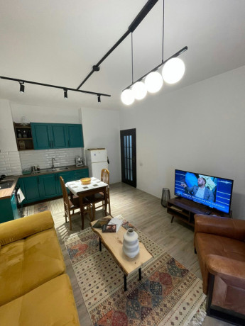 selvia-jepet-me-qera-11-big-4