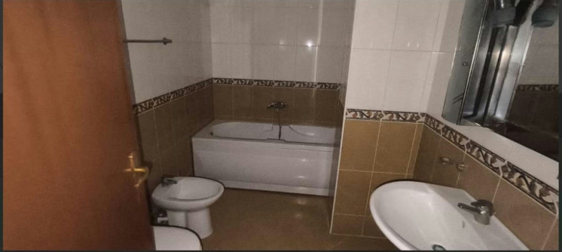 komuna-e-parisit-jepet-me-qera-21-big-1