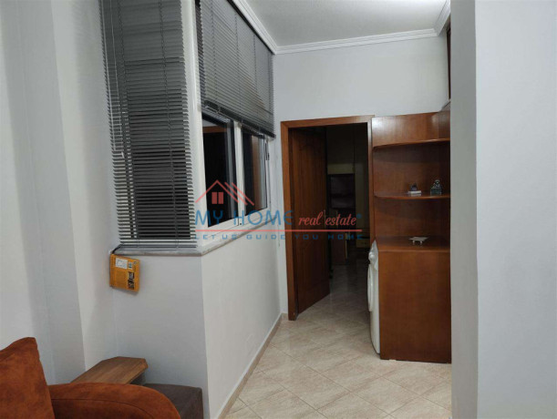 apartament-11-me-qira-tek-21-dhjetori-big-1