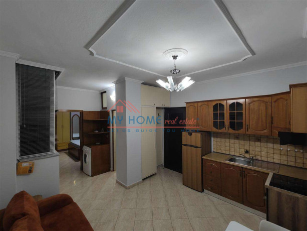 apartament-11-me-qira-tek-21-dhjetori-big-0