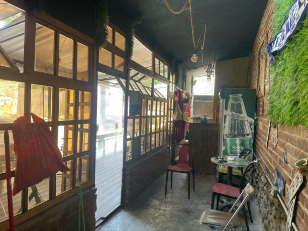 stacioni-i-trenit-jept-me-qera-ambjent-komercial-big-3