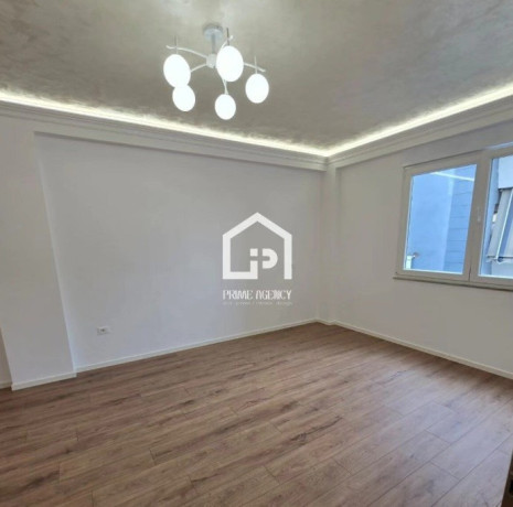 shitet-apartament-21rruga-kavajes-condor-center-big-0