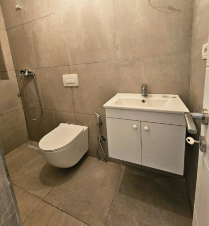 shitet-apartament-garsoniere-qender-prane-postes-qendrore-big-2