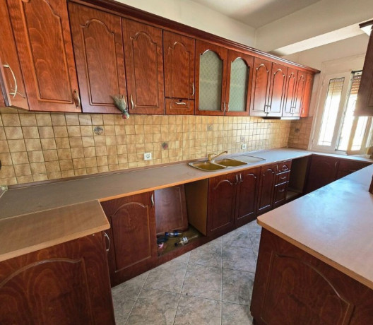 shitet-apartament-2-1zona-pogradec-prane-valutes-big-2