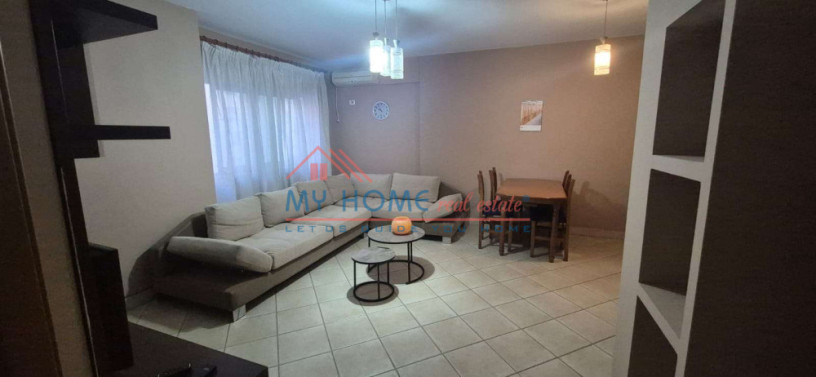 apartament-21-me-qira-tek-21-dhjetori-big-0