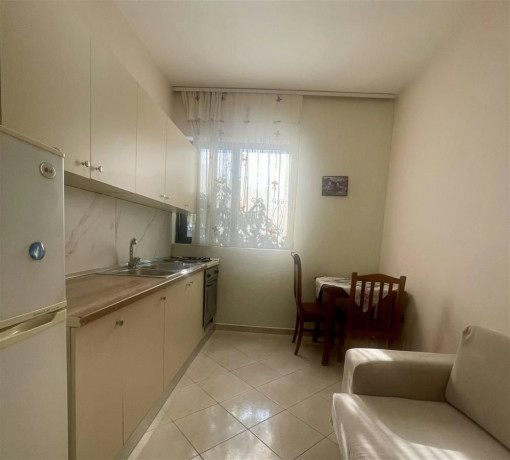 fusha-e-aviacionit-jepet-me-qera-11-big-2