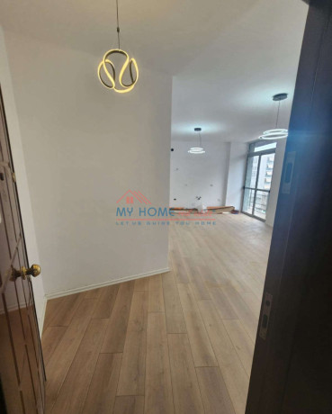 apartament-21-ne-shitje-komuna-e-parisit-ne-tirane-big-2