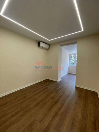 zyre-me-qera-bllok-ne-tirane-big-0