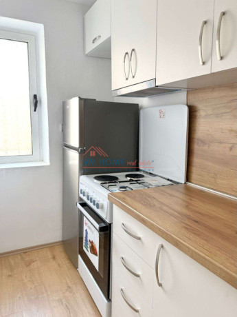 apartament-11-me-qira-tek-rruga-bardhyl-big-1