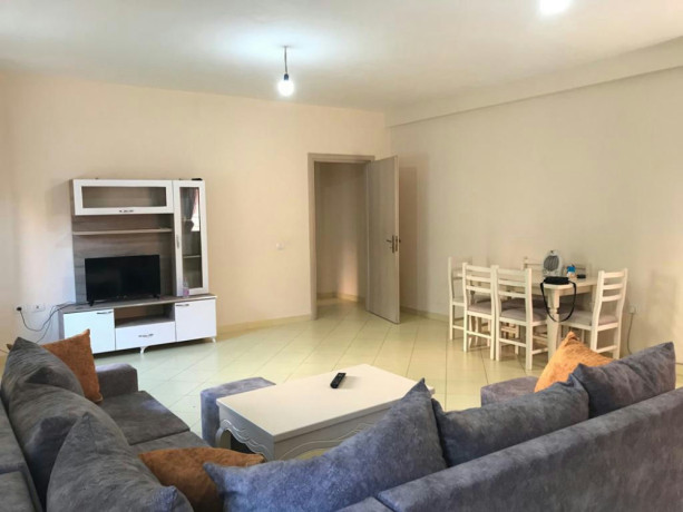 liqeni-i-thate-jepet-me-qera-21-big-0