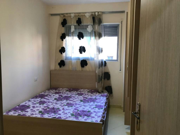 liqeni-i-thate-jepet-me-qera-21-big-1