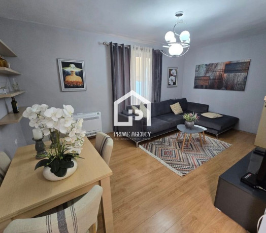 shitet-apartament-11-zona-ish-ekspozita-big-0