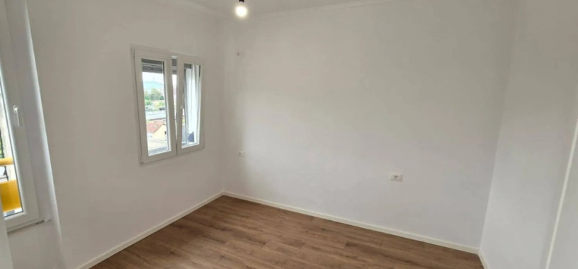 shitet-apartament-11rruga-irfan-tomini-prane-karburat-kastratit-big-0