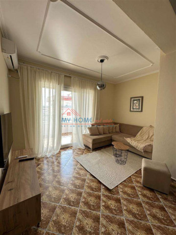 apartament-21-me-qera-ne-astir-big-0
