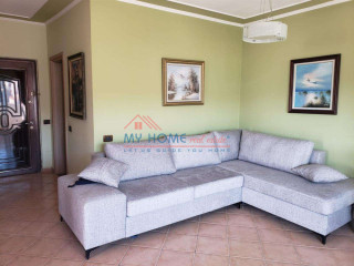 Apartament 2+1 me qira tek Komuna e Parisit