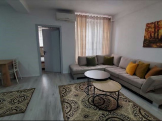 Don Bosko jepet me qera 1+1