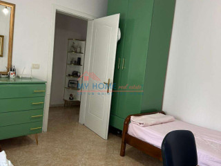 Apartament 2+1 me qera tek Komuna e Parisit