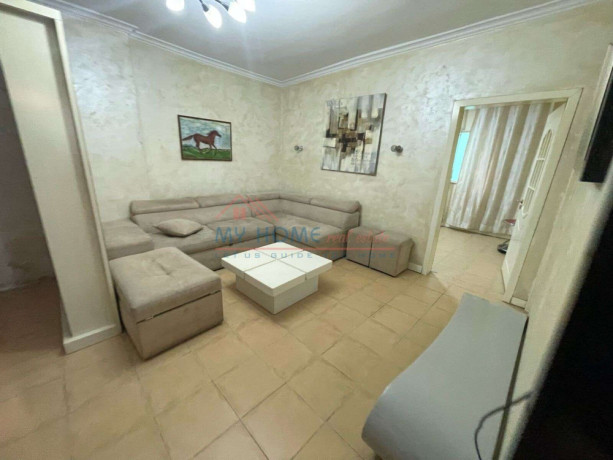 apartament-21-me-qira-tek-komuna-e-parisit-big-0