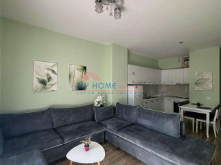 Apartament 1+1 me qera Qender Tirane
