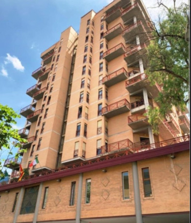 jepet-me-qira-ambjent-biznesi-torre-drini-center-big-0