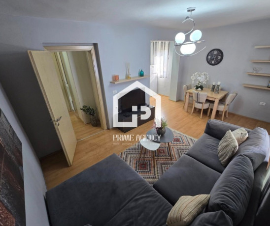 shitet-apartament-11-tek-ish-ekspozita-shqiperia-sot-big-1