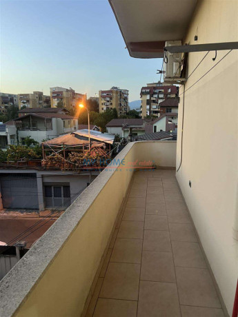 apartament-21-me-qera-21-dhjetori-tirane-big-2